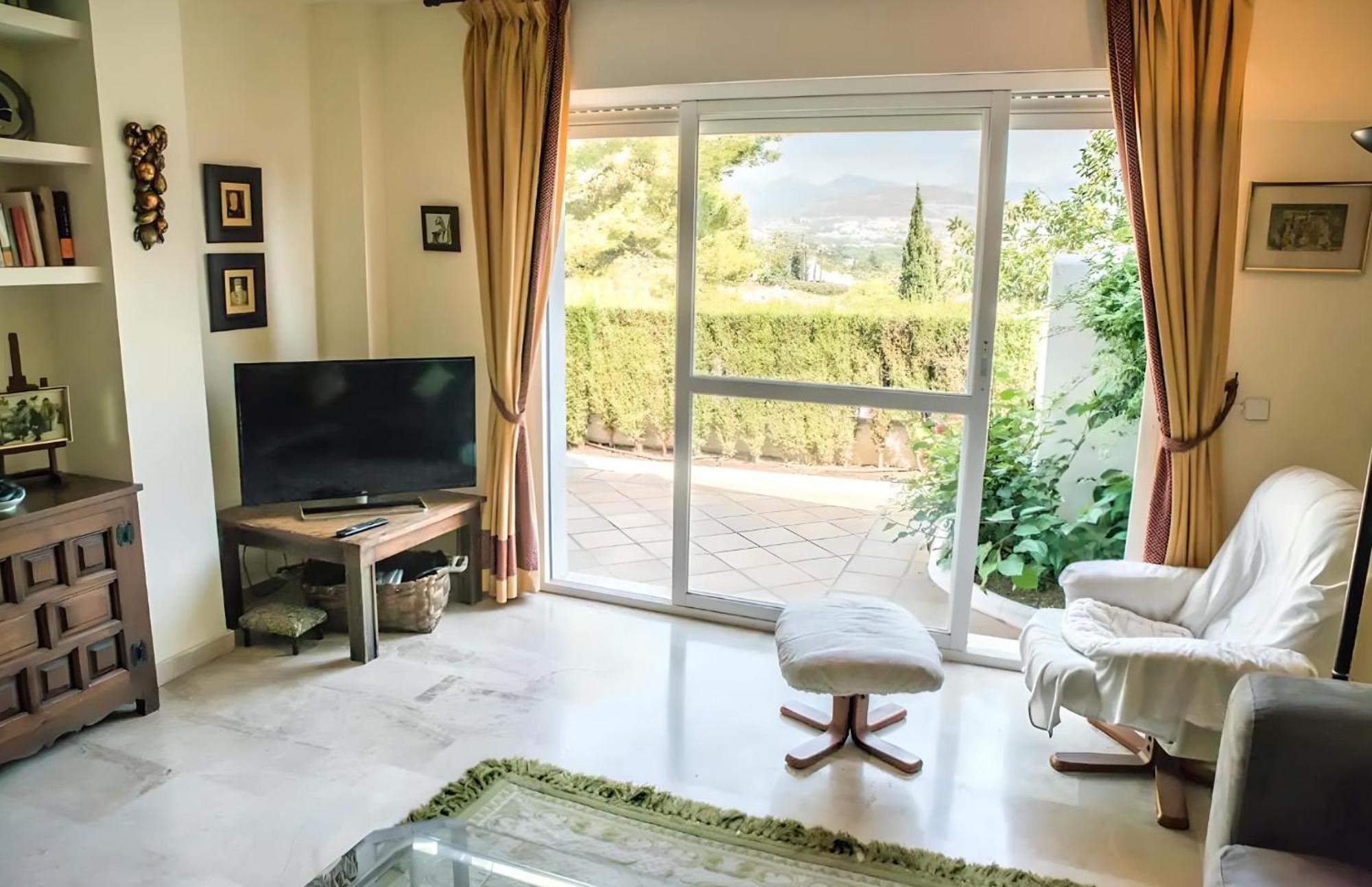 Gorgeous 2Br Apt. W/ Mountain View Puerto Banus Marbella Ngoại thất bức ảnh
