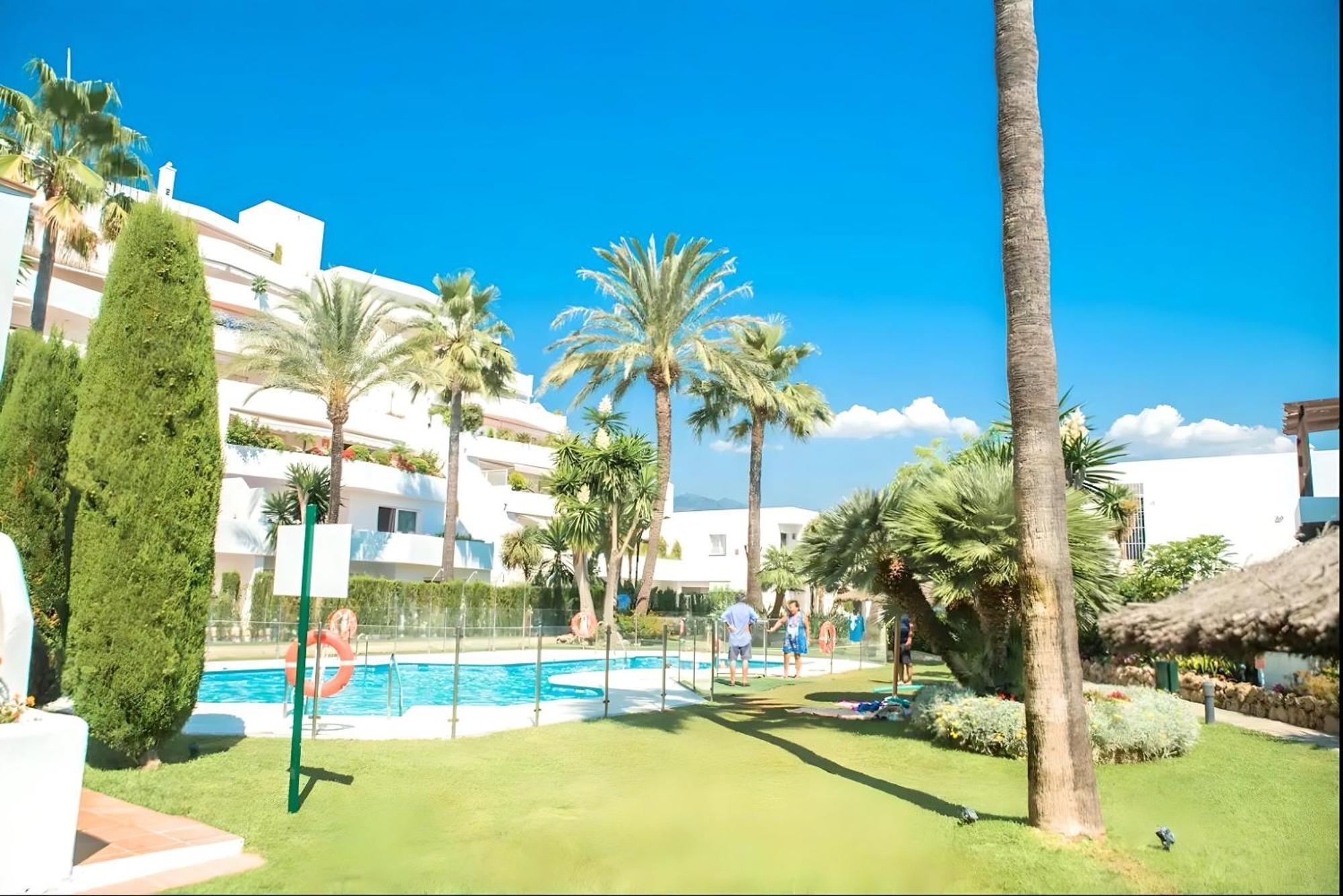 Gorgeous 2Br Apt. W/ Mountain View Puerto Banus Marbella Ngoại thất bức ảnh